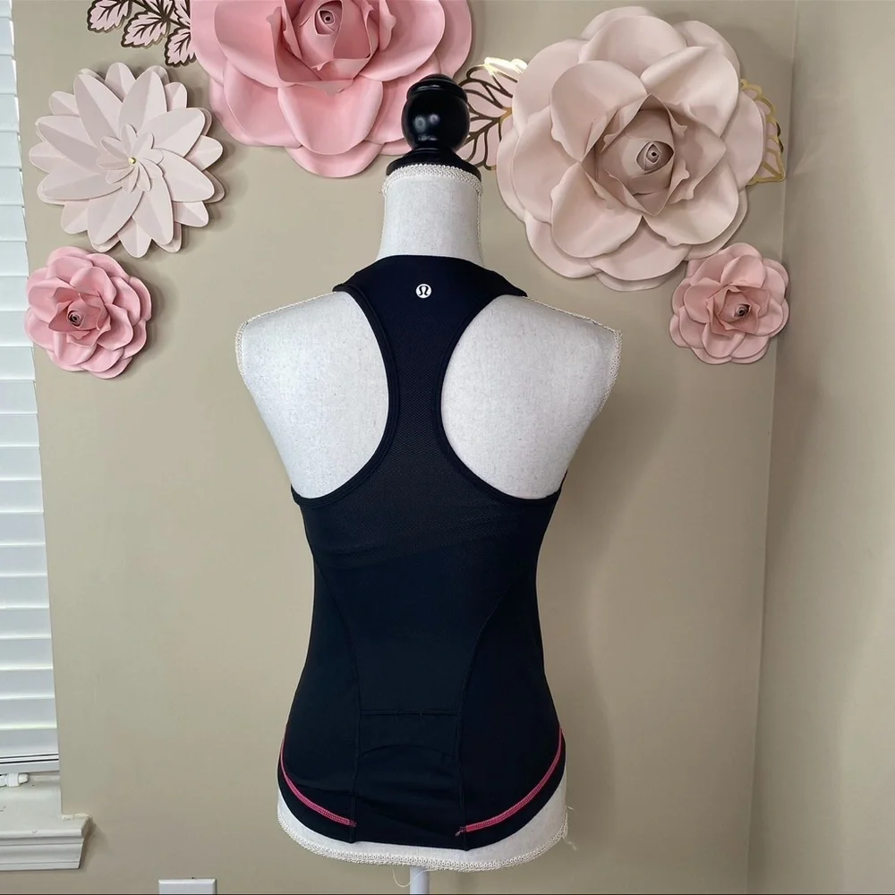 Lululemon racker‎ back tank pink and black